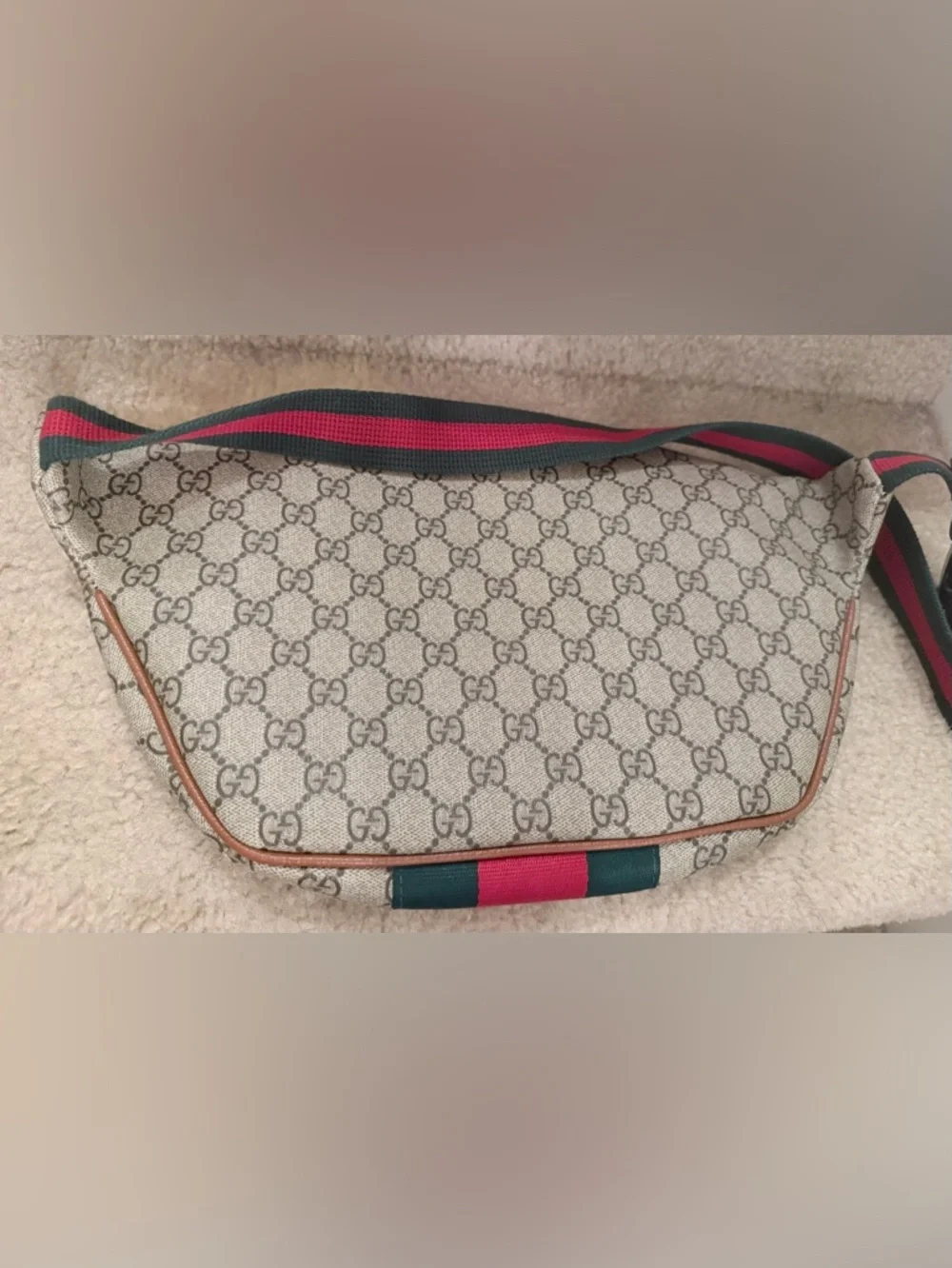 Gucci Beige GG Canvas Crossbody belt Bag with Brown Leather and Green/Red Stripe - Picture 7 of 10